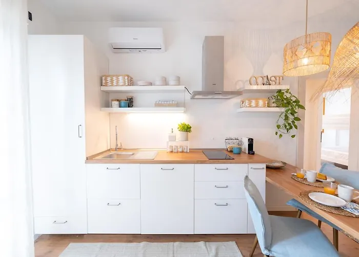 Summer - Vista Porto A 2 Passi Dal Mare Con Free Wi-fi