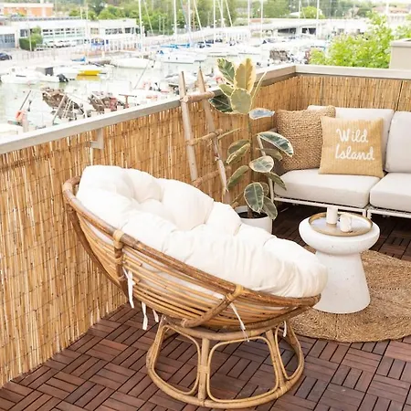 Apartment Summer - Vista Porto A 2 Passi Dal Mare Con Free Wi-fi *